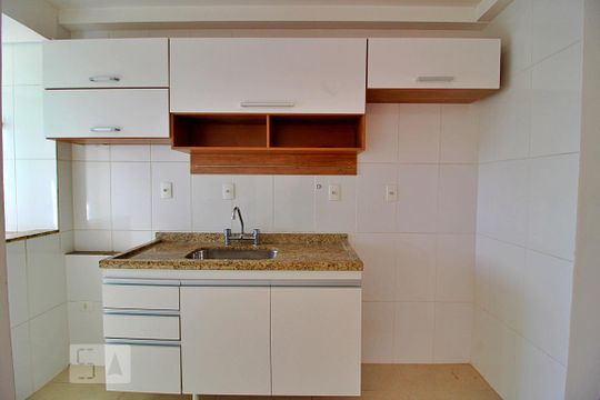 Cozinha de apartamento para alugar com 2 quartos, 55m² em Parque das Nações, Santo André