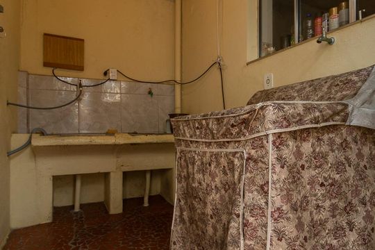 AREA DE SERVIÇO de casa à venda com 4 quartos, 400m² em Chácara Mafalda, São Paulo