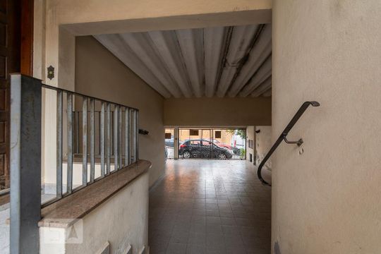 GARAGEM de casa à venda com 4 quartos, 400m² em Chácara Mafalda, São Paulo