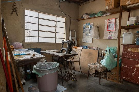 AREA DE SERVIÇO de casa à venda com 4 quartos, 400m² em Chácara Mafalda, São Paulo