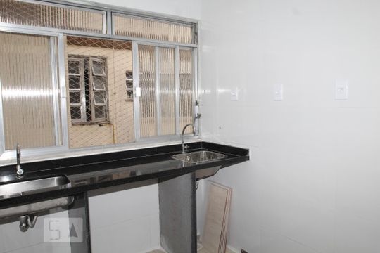 Cozinha de apartamento à venda com 2 quartos, 45m² em Méier, Rio de Janeiro