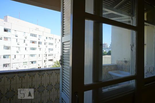 Sala - vista de apartamento à venda com 2 quartos, 81m² em Floresta, Porto Alegre
