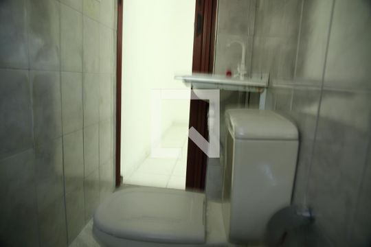 Banheiro da Suíte 1 de casa para alugar com 4 quartos, 210m² em Jardim Silvestre, São Bernardo do Campo