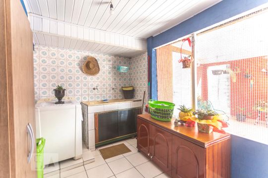 Área de serviço de casa à venda com 3 quartos, 451m² em Parque Sete de Setembro, Diadema