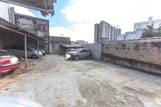 Garagem de casa à venda com 3 quartos, 451m² em Parque Sete de Setembro, Diadema
