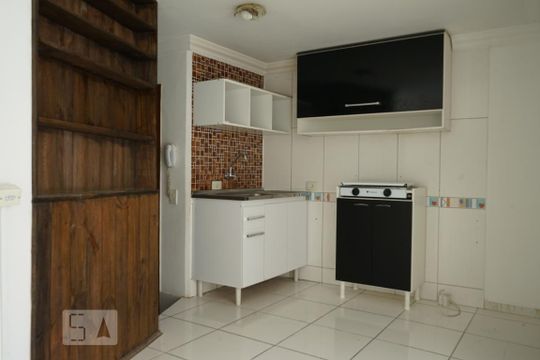 Cozinha de apartamento à venda com 1 quarto, 40m² em São Francisco, Curitiba
