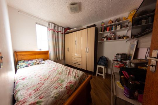 Quarto 2 de apartamento para alugar com 3 quartos, 110m² em Moinho Velho, São Paulo