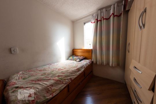 Quarto 2 de apartamento para alugar com 3 quartos, 110m² em Moinho Velho, São Paulo