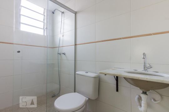 Banheiro da Suíte de apartamento à venda com 2 quartos, 116m² em Passo das Pedras, Porto Alegre
