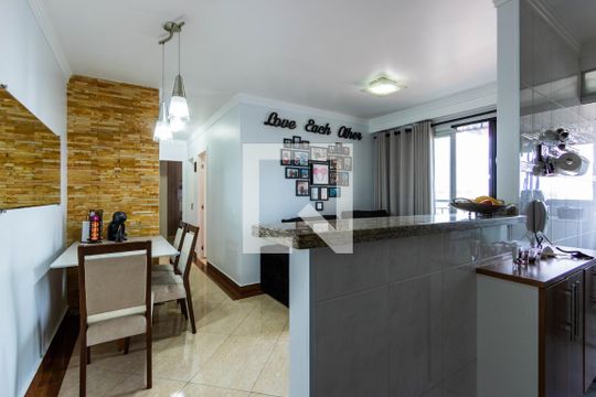 Cozinha de apartamento à venda com 2 quartos, 50m² em Vila Ema, São Paulo