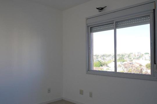 Quarto 2 de apartamento para alugar com 2 quartos, 90m² em Chácara das Pedras, Porto Alegre