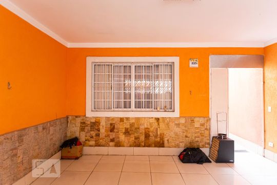 Garagem de casa à venda com 3 quartos, 170m² em São Pedro, Osasco