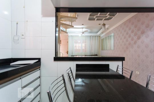 Cozinha de casa à venda com 3 quartos, 170m² em São Pedro, Osasco