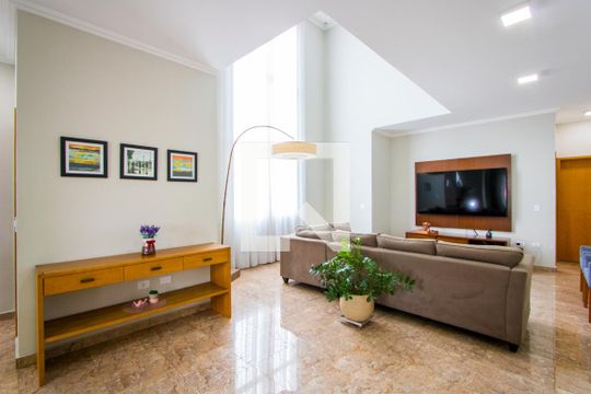 Casa à venda com 5 quartos, 370m² em Vila Alzira, Santo André