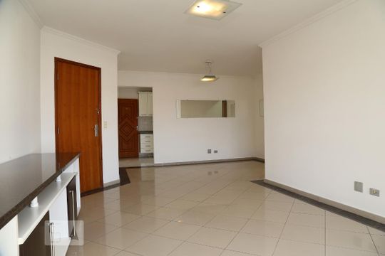 Sala de apartamento para alugar com 3 quartos, 112m² em Jardim Monte Alegre, Taboão da Serra
