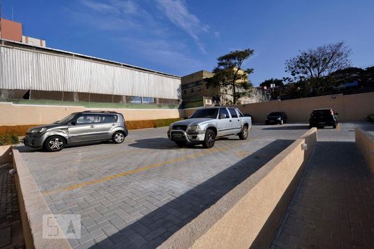 Garagem  de apartamento para alugar com 2 quartos, 38m² em Vila Butantã, São Paulo