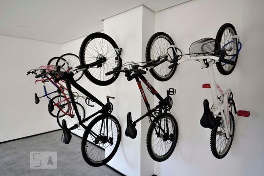 Bicicletário  de apartamento para alugar com 2 quartos, 38m² em Vila Butantã, São Paulo