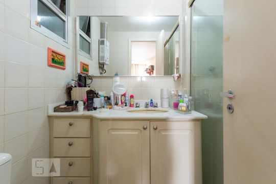 Banheiro Suíte de apartamento à venda com 2 quartos, 83m² em Rio Comprido, Rio de Janeiro