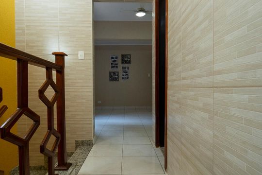 CORREDOR de casa à venda com 2 quartos, 236m² em Água Rasa, São Paulo
