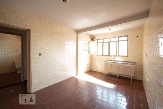 Cozinha de casa à venda com 1 quarto, 50m² em Vila Osasco, Osasco