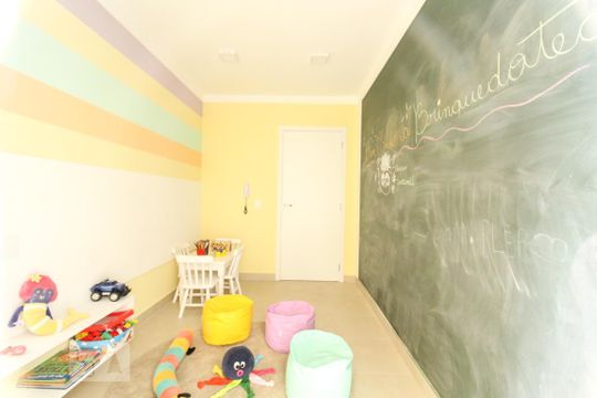 Brinquedoteca de apartamento à venda com 2 quartos, 46m² em Vila Zat, São Paulo
