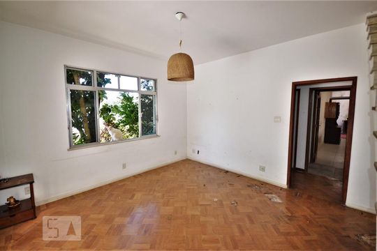 Sala 1 de casa à venda com 5 quartos, 276m² em Laranjeiras, Rio de Janeiro