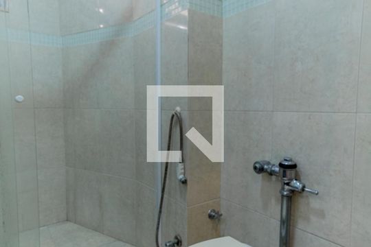 Banheiro de kitnet/studio à venda com 1 quarto, 21m² em Centro, Rio de Janeiro