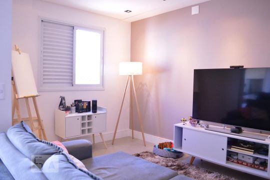 Sala de apartamento para alugar com 1 quarto, 64m² em Vila Osasco, Osasco