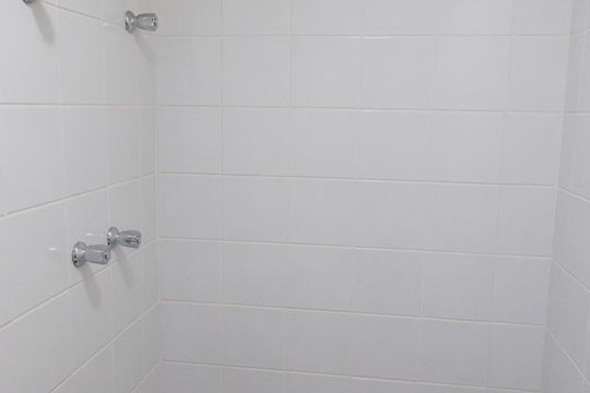 Banheiro de apartamento para alugar com 2 quartos, 58m² em Jardim Esmeralda, São Paulo