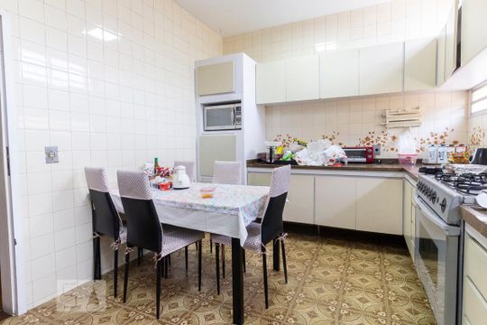 Cozinha de casa para alugar com 4 quartos, 400m² em Brooklin Paulista, São Paulo