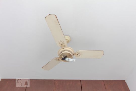 Detalhe do Quarto - Ventilador de Teto de apartamento para alugar com 1 quarto, 50m² em Copacabana, Rio de Janeiro