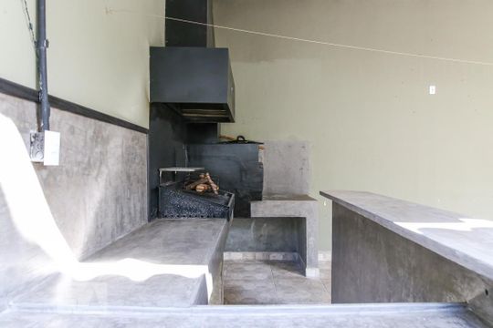 Churrasqueira de casa para alugar com 3 quartos, 256m² em Jardim das Industrias, São José dos Campos