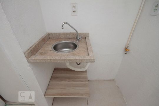 Cozinha de kitnet/studio para alugar com 1 quarto, 40m² em Bela Vista, São Paulo