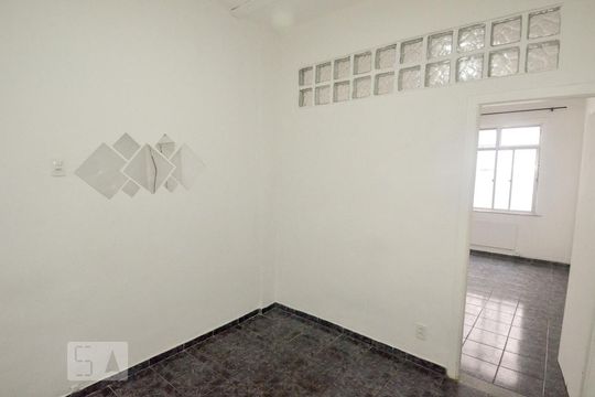Sala de apartamento para alugar com 1 quarto, 38m² em Copacabana, Rio de Janeiro