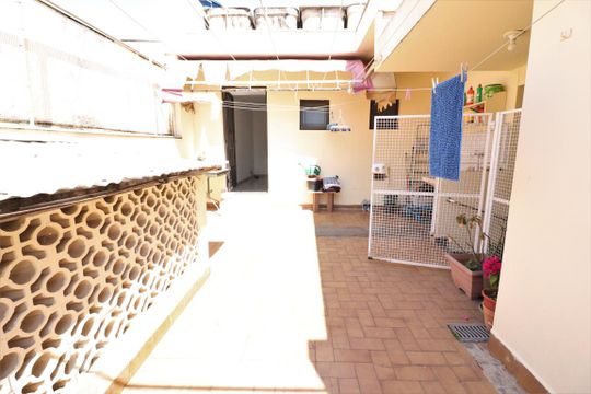 Área Externa de casa à venda com 6 quartos, 270m² em Mirandópolis, São Paulo