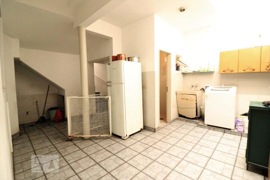 Área de Serviço de casa à venda com 6 quartos, 270m² em Mirandópolis, São Paulo
