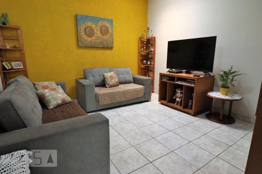 Sala 2 de casa à venda com 6 quartos, 270m² em Mirandópolis, São Paulo