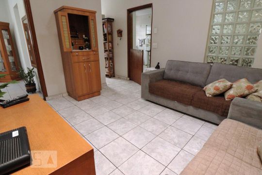 Sala 2 de casa à venda com 6 quartos, 270m² em Mirandópolis, São Paulo