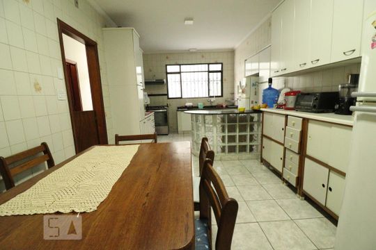 Cozinha de casa à venda com 6 quartos, 270m² em Mirandópolis, São Paulo