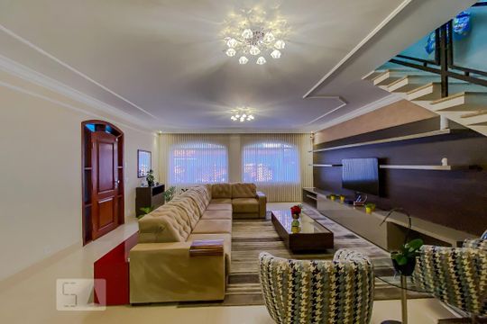 Sala de casa à venda com 3 quartos, 610m² em Vila Bertioga, São Paulo