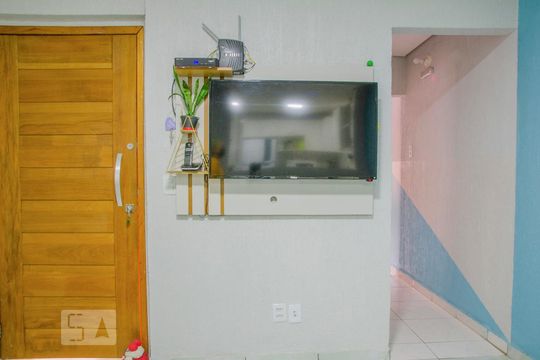 Sala de casa à venda com 2 quartos, 90m² em Vila Primavera, São Paulo