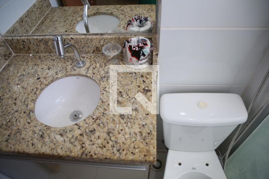 Suíte de apartamento para alugar com 2 quartos, 57m² em Setor Bueno, Goiânia
