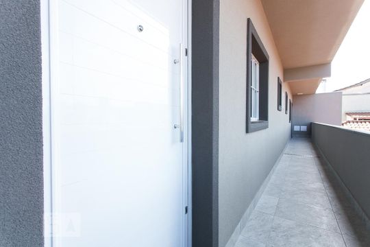 Área Comum - Corredor de kitnet/studio para alugar com 1 quarto, 30m² em Belenzinho, São Paulo