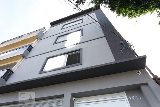 Fachada de kitnet/studio para alugar com 1 quarto, 30m² em Belenzinho, São Paulo