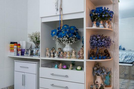 Suíte 3 de casa à venda com 3 quartos, 340m² em Vila Nova, Porto Alegre