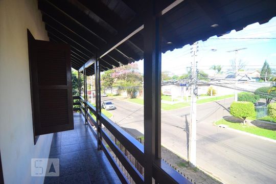 Sacada de casa à venda com 3 quartos, 100m² em Marechal Rondon, Canoas