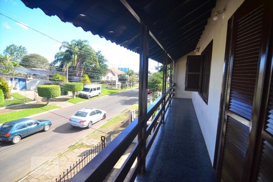 Sacada de casa à venda com 3 quartos, 100m² em Marechal Rondon, Canoas
