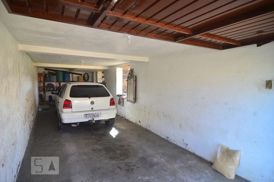 Garagem de casa à venda com 3 quartos, 100m² em Marechal Rondon, Canoas