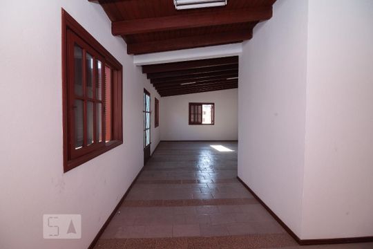 Sala de casa à venda com 4 quartos, 440m² em Azenha, Porto Alegre