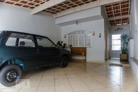 Garagem de casa à venda com 3 quartos, 145m² em Vila Paulistana, São Paulo
